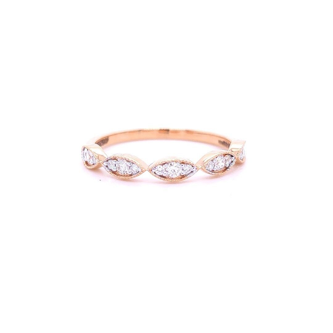 Margerit splendid diamond ring