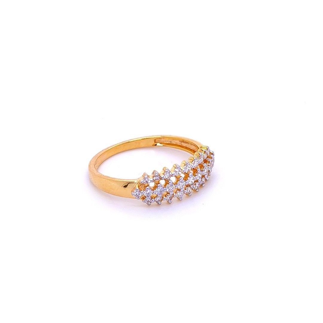Sushma diamond ring