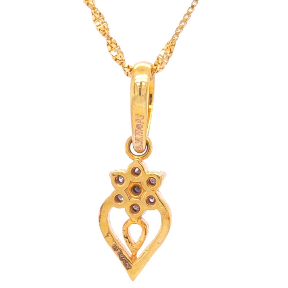 Velora diamond pendant