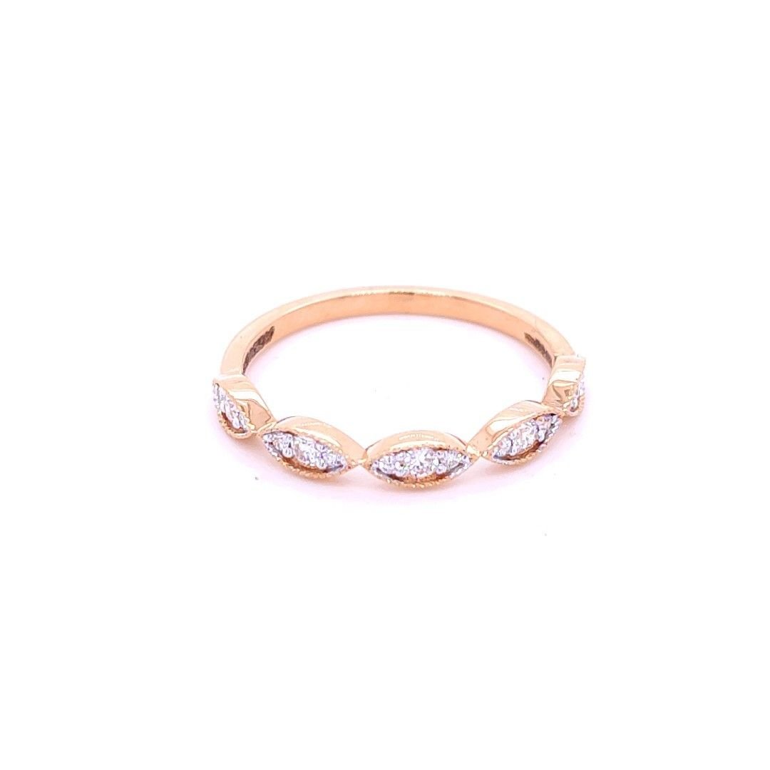 Margerit splendid diamond ring